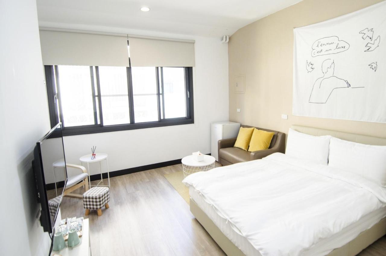 Tt Guesthouse旅人時光民宿 ไถหนาน ภายนอก รูปภาพ