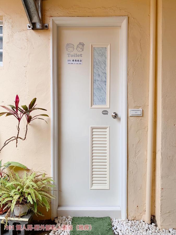 Tt Guesthouse旅人時光民宿 ไถหนาน ภายนอก รูปภาพ